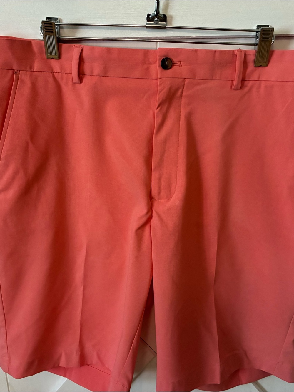 Greg Norman Coral Shorts Size 36